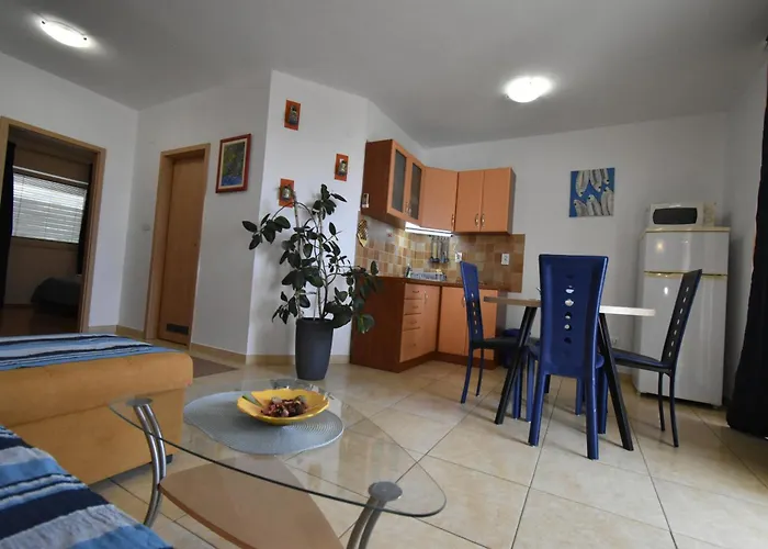 Jasna * 特罗吉尔