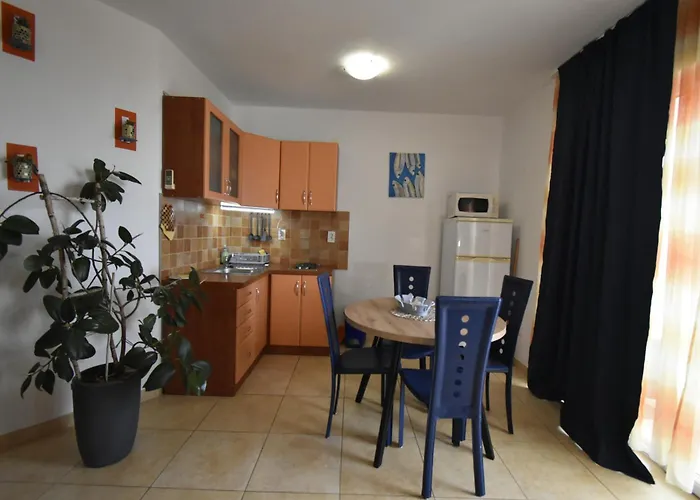 Jasna * 特罗吉尔